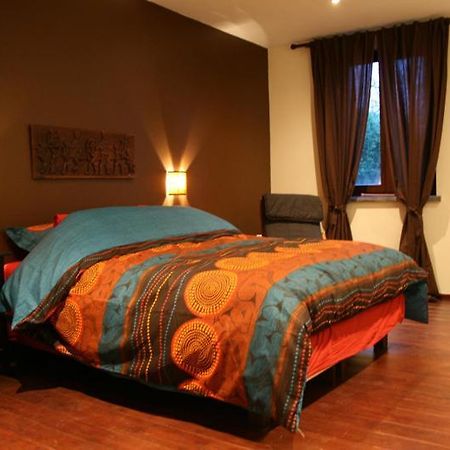 La Louvière B&B La Chapelle Au Puits الغرفة الصورة